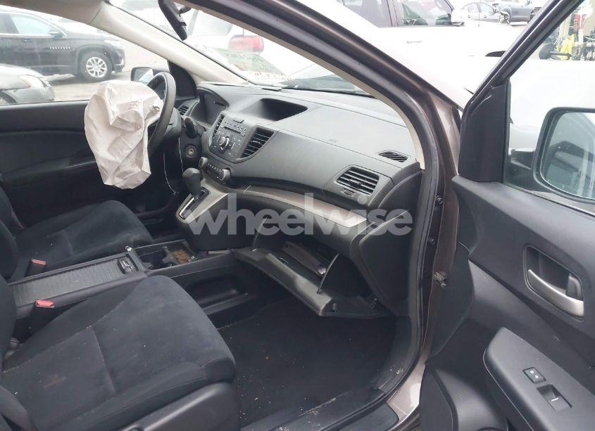 Photo 5 of 2013 Honda Cr-v LX (VIN 3CZRM3H31DG709303)