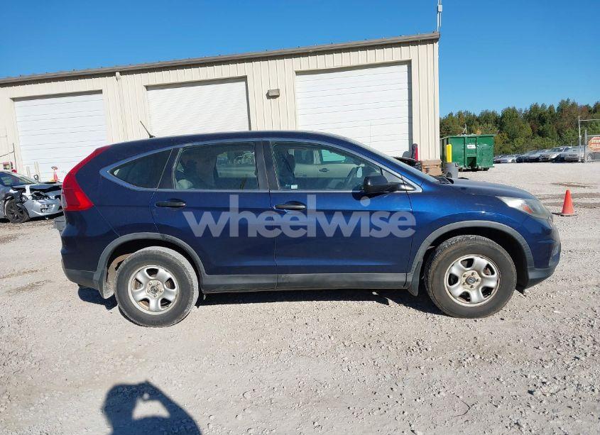 Photo 13 of 2015 Honda Cr-v LX (VIN 3CZRM3H31FG715668)