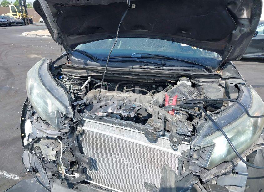 Photo 10 of 2015 Honda Cr-v LX (VIN 3CZRM3H33FG704770)