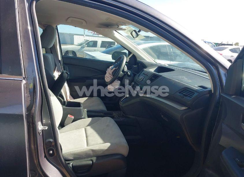 Photo 5 of 2015 Honda Cr-v LX (VIN 3CZRM3H33FG708978)