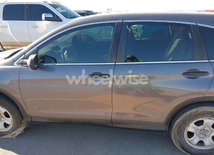 Photo 14 of 2016 Honda Cr-v LX (VIN 3CZRM3H34GG700969)