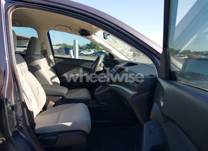 Photo 5 of 2016 Honda Cr-v LX (VIN 3CZRM3H34GG700969)