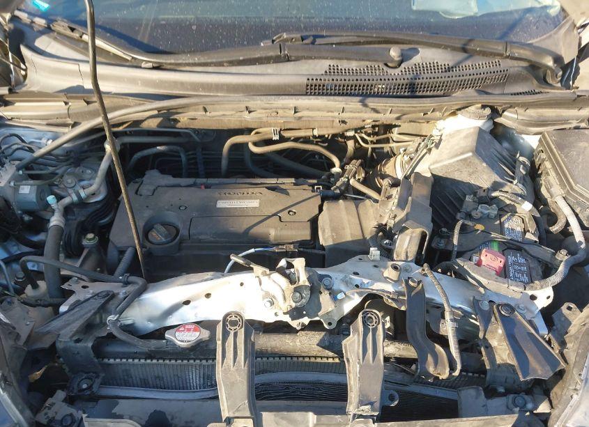 Photo 10 of 2016 Honda Cr-v LX (VIN 3CZRM3H34GG709381)