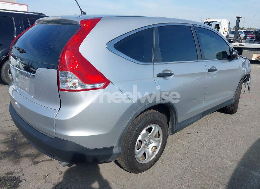 Photo 4 of 2014 Honda Cr-v LX (VIN 3CZRM3H37EG717293)