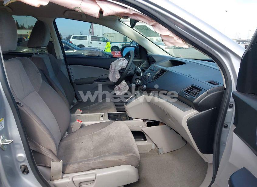 Photo 5 of 2014 Honda Cr-v LX (VIN 3CZRM3H37EG717293)