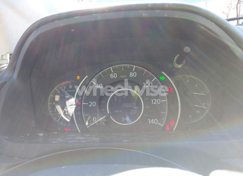 Photo 7 of 2015 Honda Cr-v LX (VIN 3CZRM3H38FG701766)