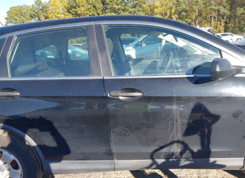 Photo 14 of 2016 Honda Cr-v LX (VIN 3CZRM3H3XGG700684)