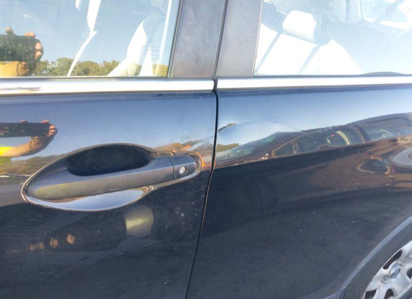 Photo 19 of 2016 Honda Cr-v LX (VIN 3CZRM3H3XGG700684)