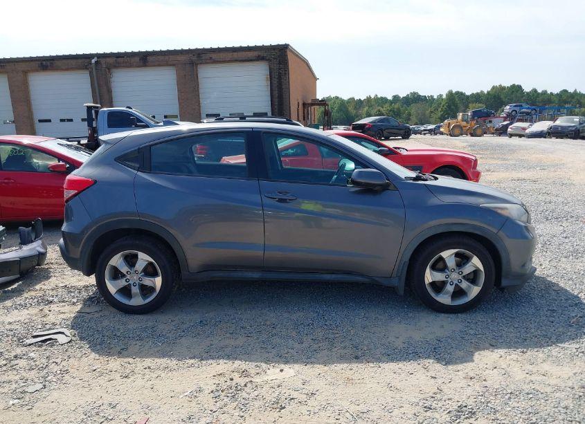 Photo 13 of 2016 Honda Hr-v LX (VIN 3CZRU5G37GM746147)