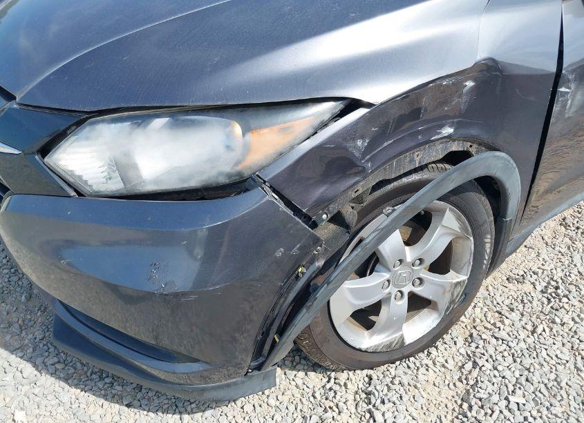 Photo 6 of 2016 Honda Hr-v LX (VIN 3CZRU5G37GM746147)