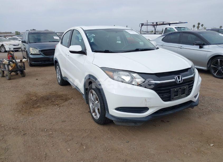 2017 Honda Hr-v LX (VIN 3CZRU5G39HM728525) main photo