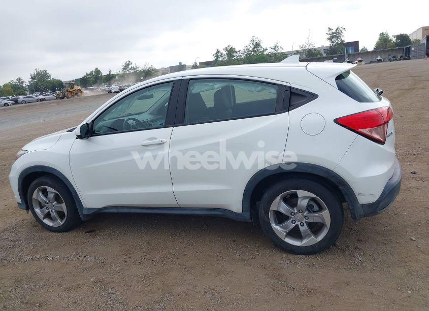 Photo 14 of 2017 Honda Hr-v LX (VIN 3CZRU5G39HM728525)
