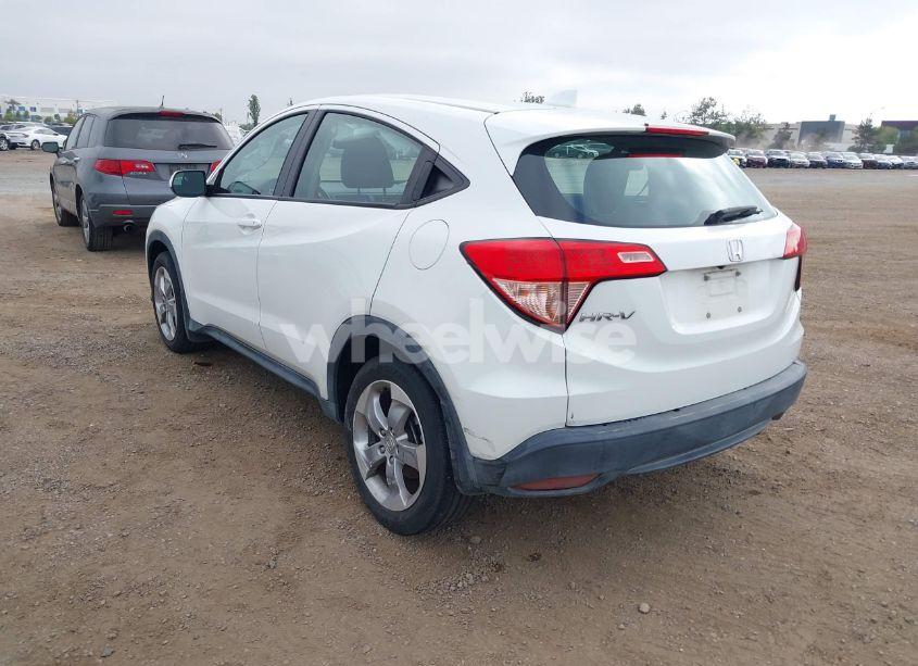 Photo 3 of 2017 Honda Hr-v LX (VIN 3CZRU5G39HM728525)