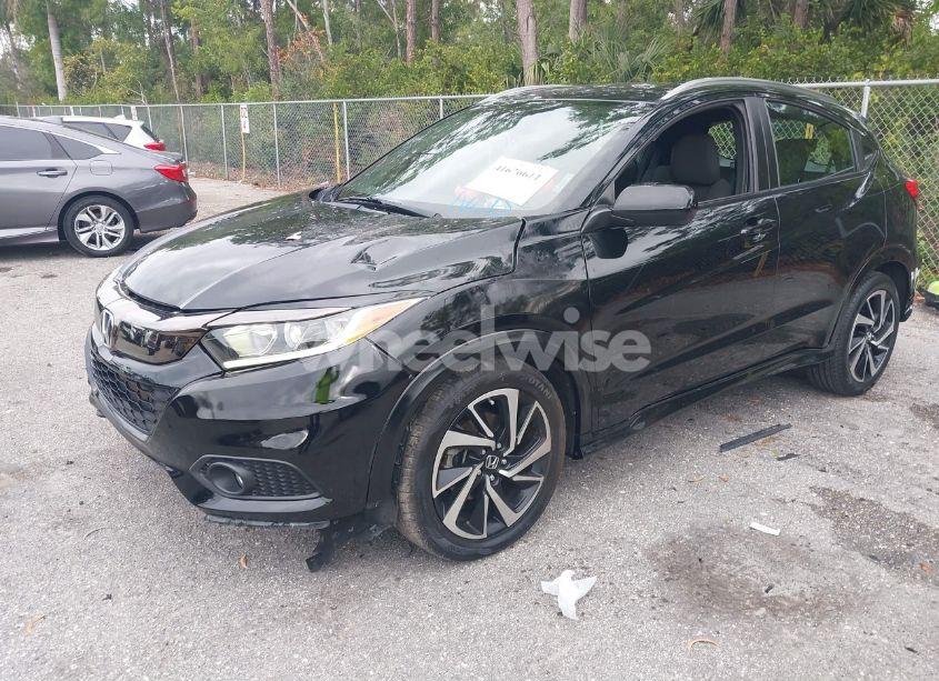 Photo 2 of 2020 Honda Hr-v 2WD SPORT (VIN 3CZRU5H10LM710310)