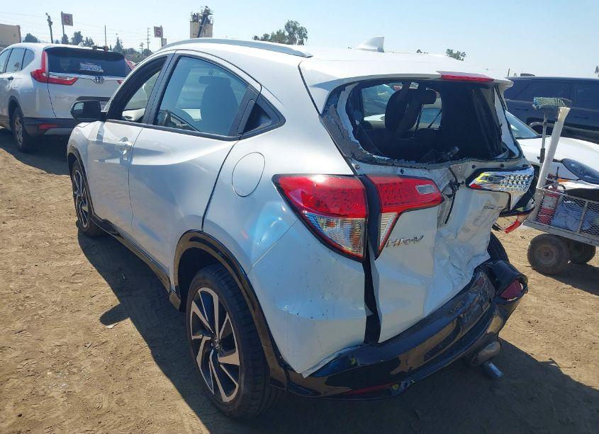 Photo 3 of 2020 Honda Hr-v 2WD SPORT (VIN 3CZRU5H10LM712977)