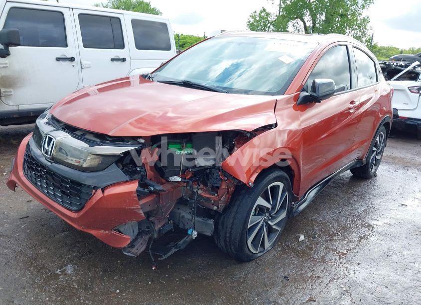 Photo 2 of 2019 Honda Hr-v SPORT (VIN 3CZRU5H11KG701757)