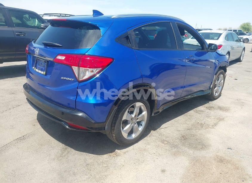 Photo 4 of 2022 Honda Hr-v 2WD SPORT (VIN 3CZRU5H11NM702557)