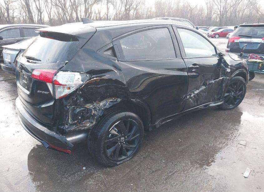 Photo 4 of 2022 Honda Hr-v 2WD SPORT (VIN 3CZRU5H11NM739558)