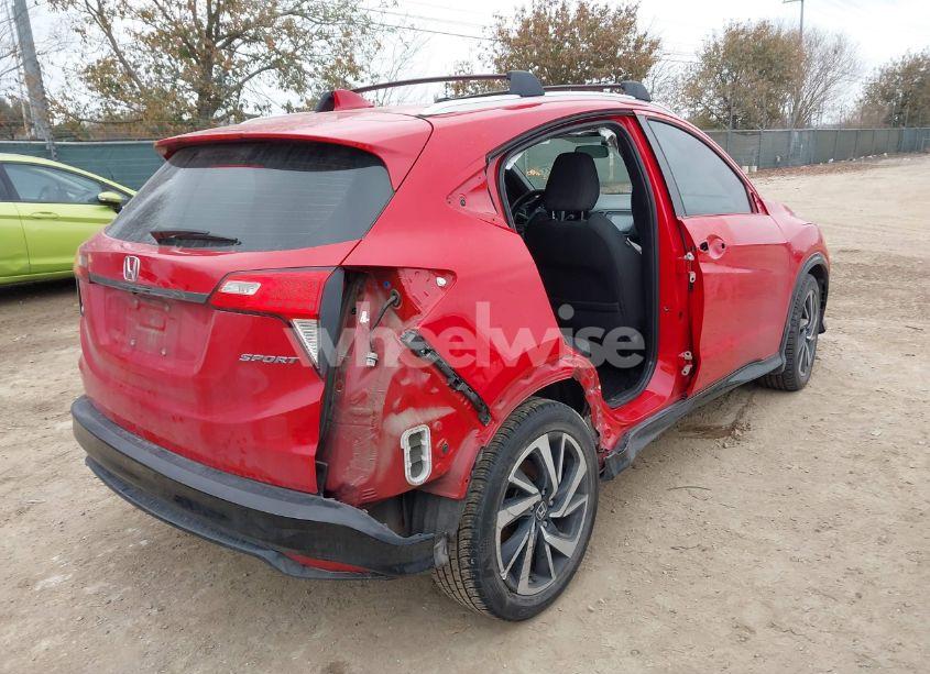 Photo 4 of 2019 Honda Hr-v SPORT (VIN 3CZRU5H12KG702304)