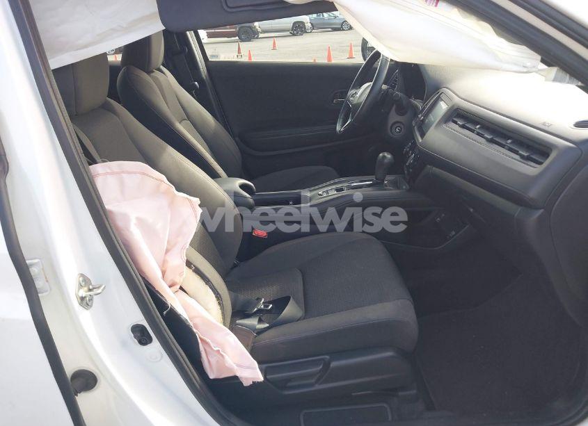 Photo 5 of 2019 Honda Hr-v SPORT (VIN 3CZRU5H12KM730251)