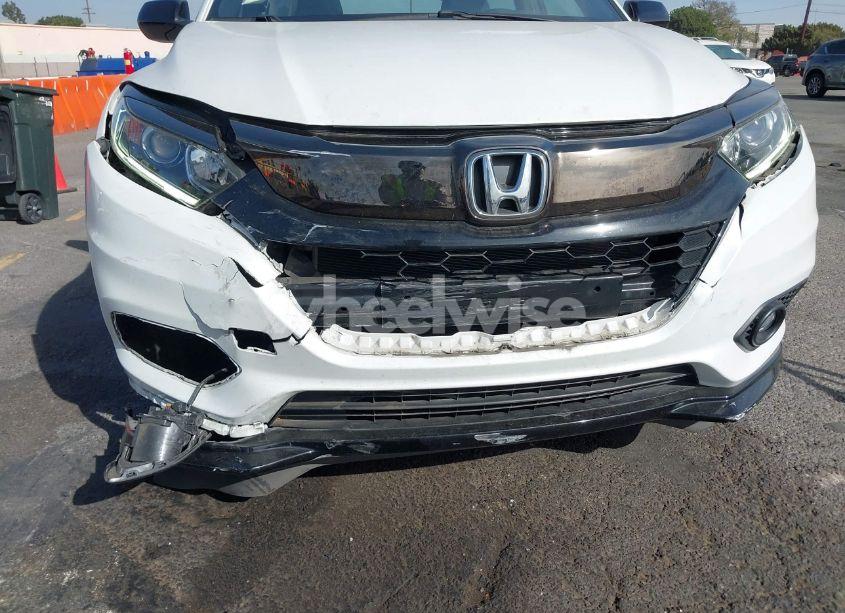 Photo 6 of 2019 Honda Hr-v SPORT (VIN 3CZRU5H12KM730251)