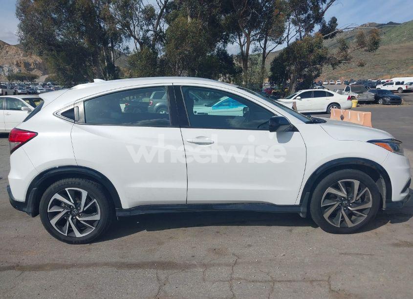 Photo 13 of 2020 Honda Hr-v 2WD SPORT (VIN 3CZRU5H12LM712897)
