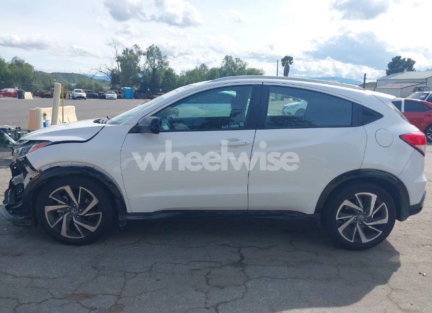 Photo 14 of 2020 Honda Hr-v 2WD SPORT (VIN 3CZRU5H12LM712897)