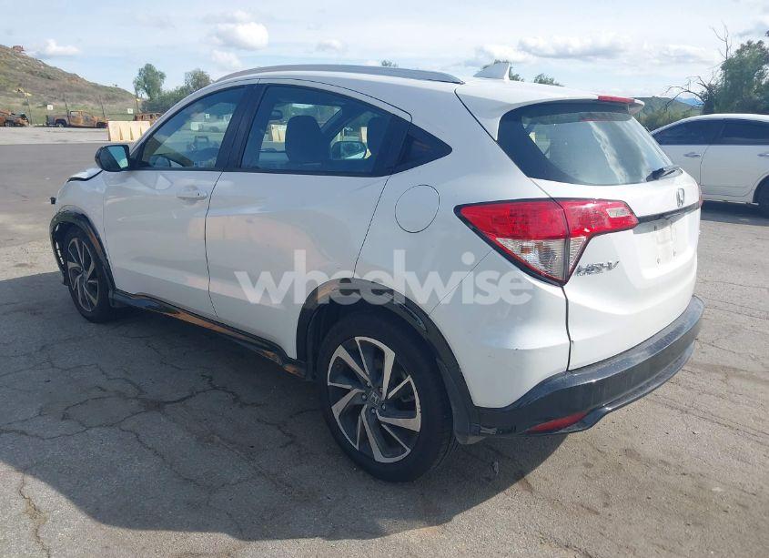 Photo 3 of 2020 Honda Hr-v 2WD SPORT (VIN 3CZRU5H12LM712897)