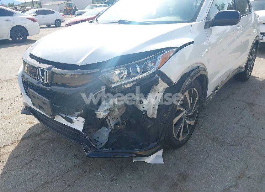 Photo 6 of 2020 Honda Hr-v 2WD SPORT (VIN 3CZRU5H12LM712897)