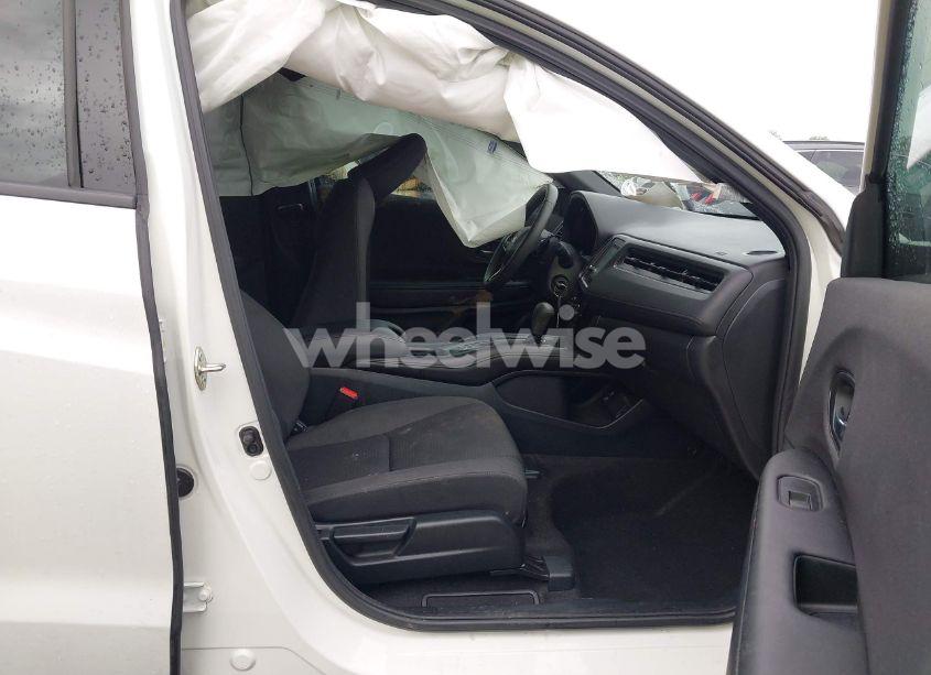 Photo 5 of 2021 Honda Hr-v 2WD SPORT (VIN 3CZRU5H12MM700461)