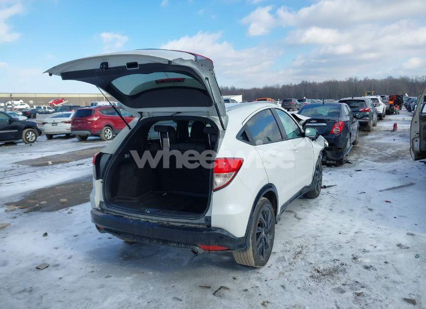 Photo 4 of 2021 Honda Hr-v 2WD SPORT (VIN 3CZRU5H12MM713162)