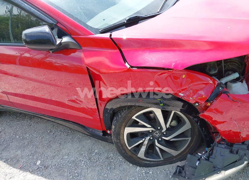 Photo 18 of 2019 Honda Hr-v SPORT (VIN 3CZRU5H13KG703235)