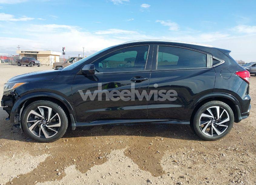 Photo 15 of 2019 Honda Hr-v SPORT (VIN 3CZRU5H13KG707348)
