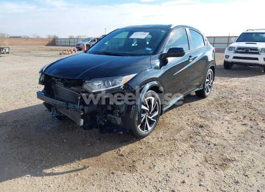 Photo 2 of 2019 Honda Hr-v SPORT (VIN 3CZRU5H13KG707348)