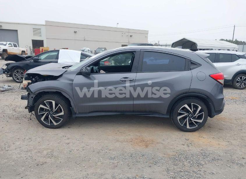 Photo 14 of 2019 Honda Hr-v SPORT (VIN 3CZRU5H13KG709181)