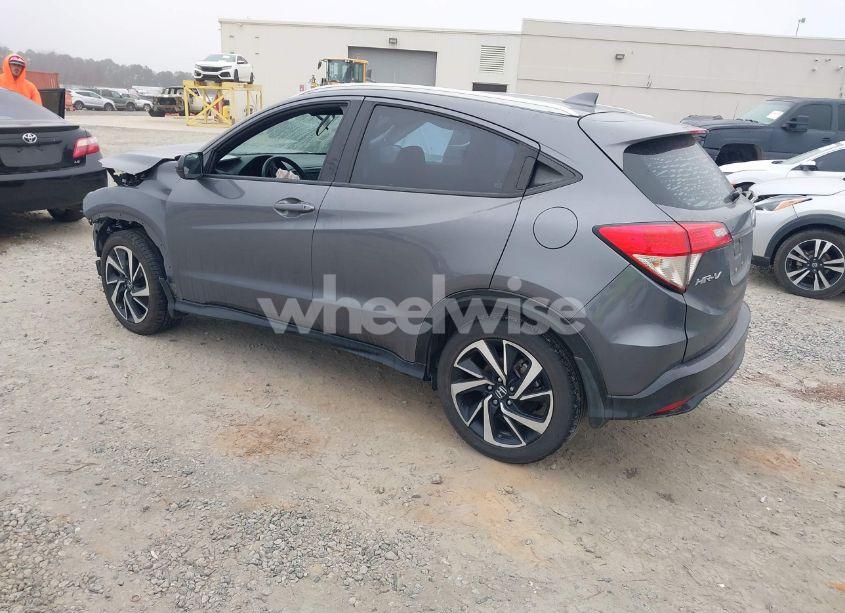 Photo 3 of 2019 Honda Hr-v SPORT (VIN 3CZRU5H13KG709181)