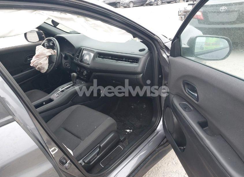 Photo 5 of 2019 Honda Hr-v SPORT (VIN 3CZRU5H13KG709181)