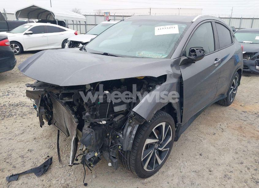Photo 6 of 2019 Honda Hr-v SPORT (VIN 3CZRU5H13KG709181)