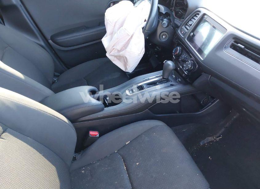 Photo 5 of 2020 Honda Hr-v 2WD SPORT (VIN 3CZRU5H13LM715422)