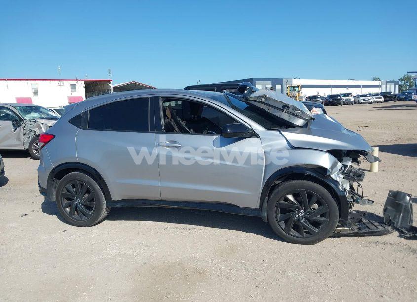 Photo 13 of 2021 Honda Hr-v 2WD SPORT (VIN 3CZRU5H13MM700212)