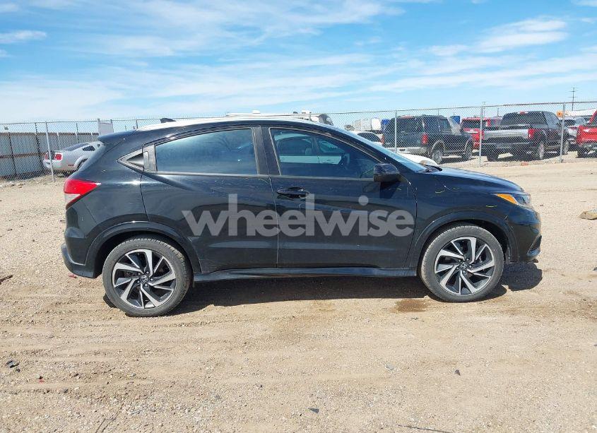 Photo 13 of 2019 Honda Hr-v SPORT (VIN 3CZRU5H14KG714244)