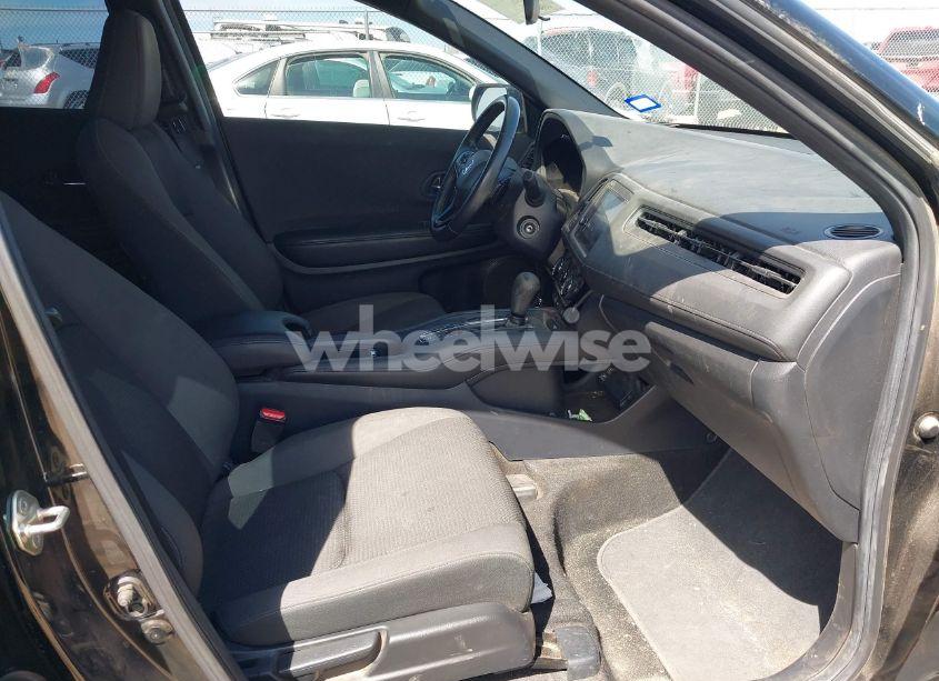 Photo 5 of 2019 Honda Hr-v SPORT (VIN 3CZRU5H14KG714244)