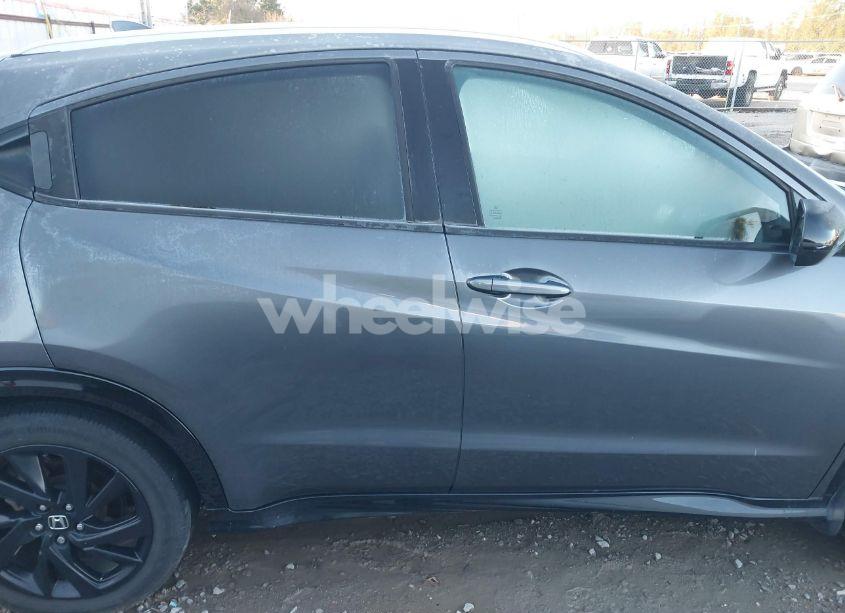 Photo 14 of 2021 Honda Hr-v 2WD SPORT (VIN 3CZRU5H14MM733820)