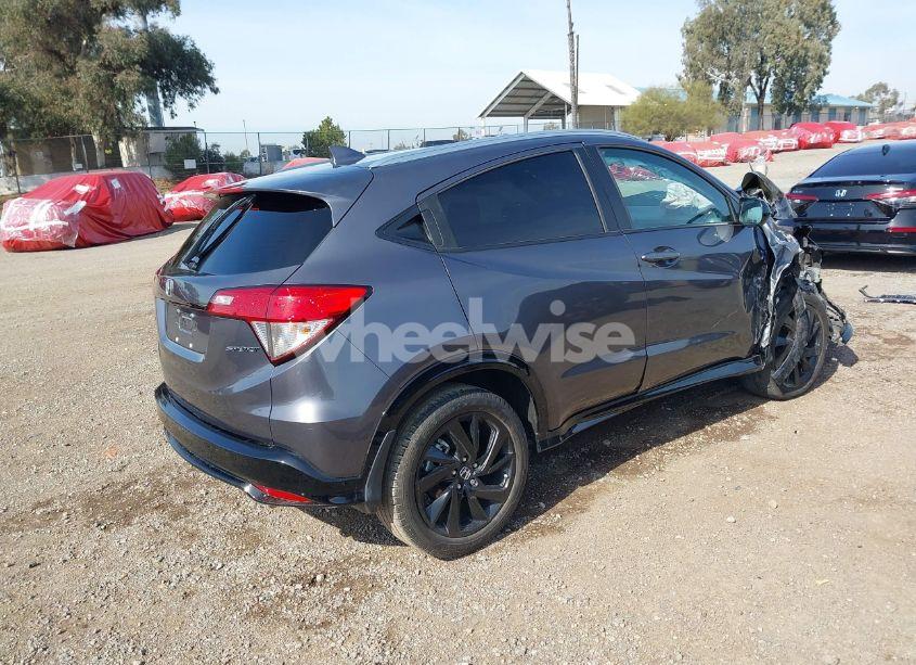 Photo 4 of 2022 Honda Hr-v 2WD SPORT (VIN 3CZRU5H14NM745385)