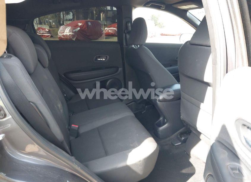 Photo 8 of 2022 Honda Hr-v 2WD SPORT (VIN 3CZRU5H14NM745385)