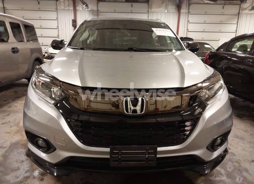 Photo 12 of 2019 Honda Hr-v SPORT (VIN 3CZRU5H15KG707576)