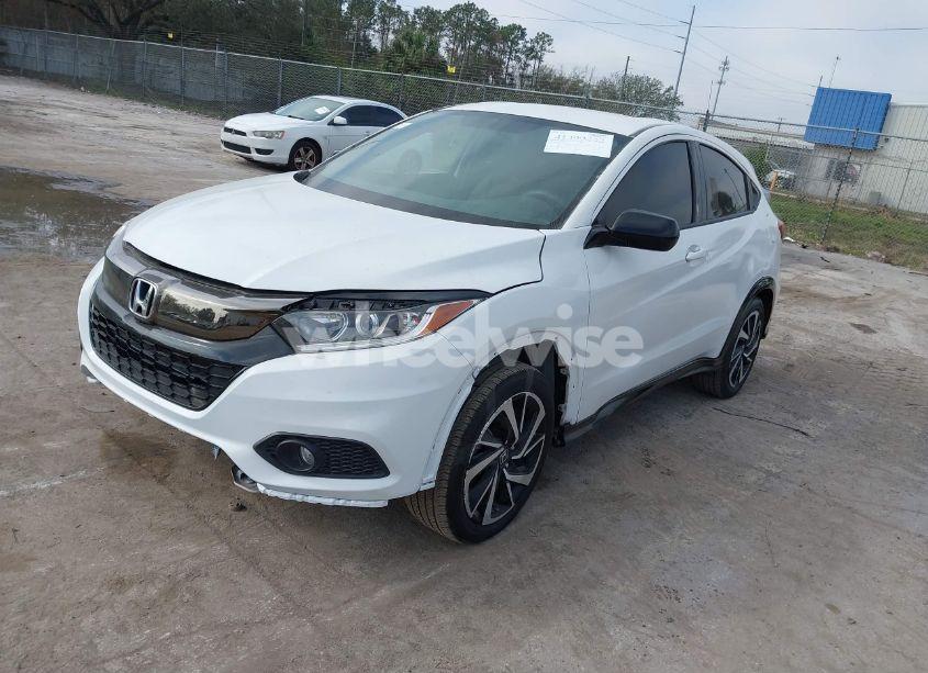 Photo 2 of 2020 Honda Hr-v 2WD SPORT (VIN 3CZRU5H15LM700923)