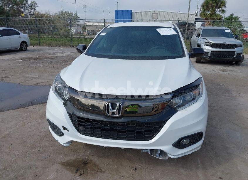 Photo 6 of 2020 Honda Hr-v 2WD SPORT (VIN 3CZRU5H15LM700923)