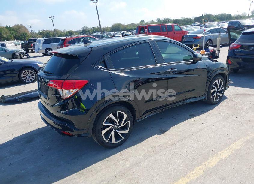 Photo 4 of 2020 Honda Hr-v 2WD SPORT (VIN 3CZRU5H15LM716880)