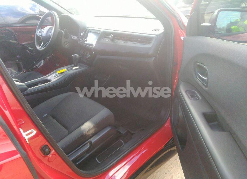 Photo 5 of 2022 Honda Hr-v 2WD SPORT (VIN 3CZRU5H16NM726921)